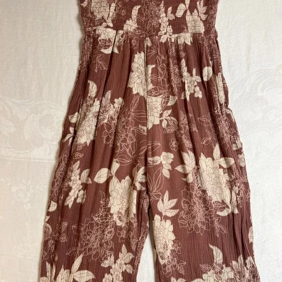 Mimi Chica Floral Jumpsuit - Brown and Cream - Picture 3 of 13